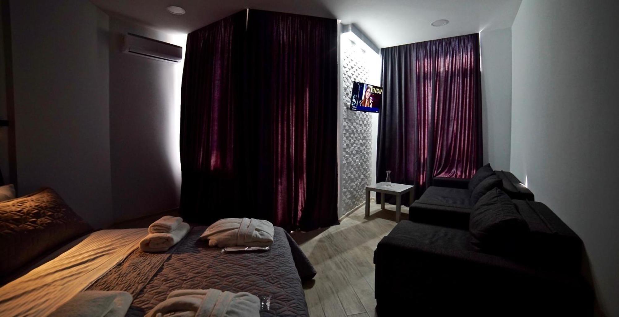 Queen Tamara Apartment Batumi Exterior photo